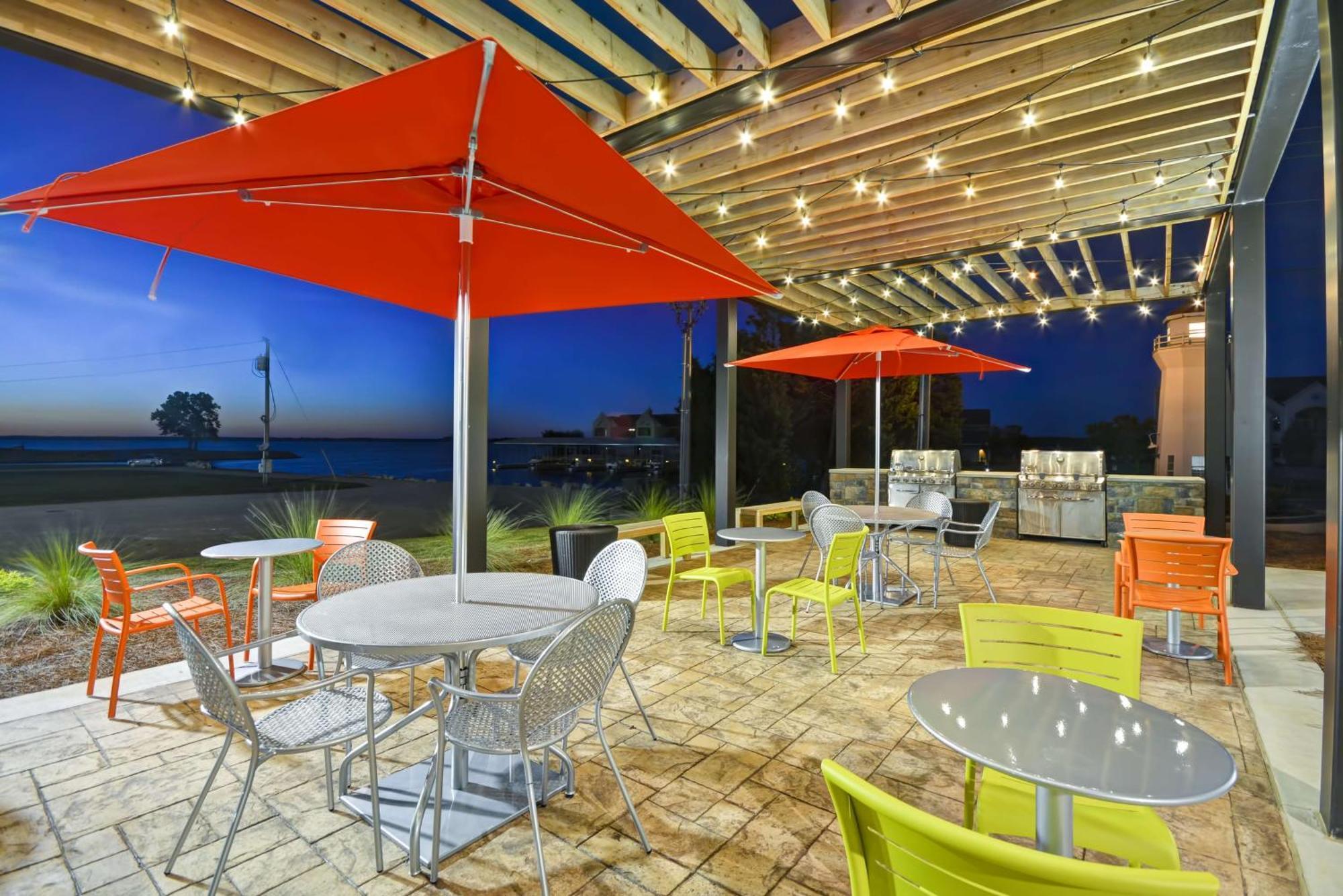 Home2 Suites By Hilton Decatur Ingalls Harbor Exterior foto